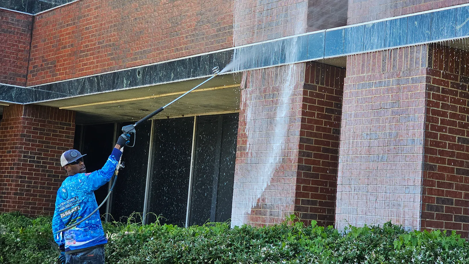 Building Exterior Cleaning - Water Workz LLC